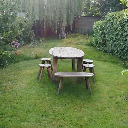 Homestay szállás Henrietta Antwerpen